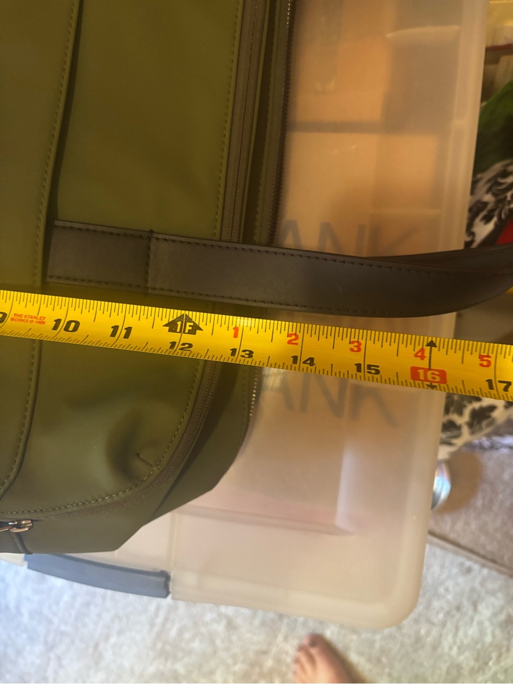 NWOT Away The Overnight Bag in Olive Green - Picture 7 of 11